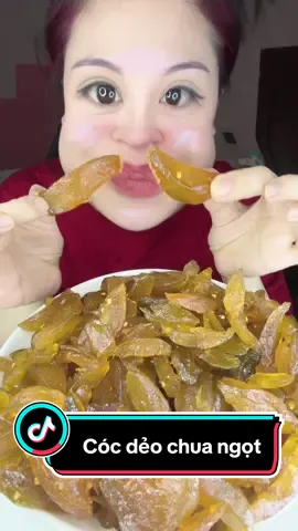 Vừa nhâm nhi cóc dẻo chua ngọt vừa cày phim nhé #cocdeochuacay #viral #thinhhanh #mukbang #asmr #xuhuongtiktok #xuhuong #asmrvideo 