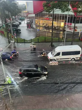 Chiều nay lại có mưa nữa rồi 🥲 #mưa #mytho 