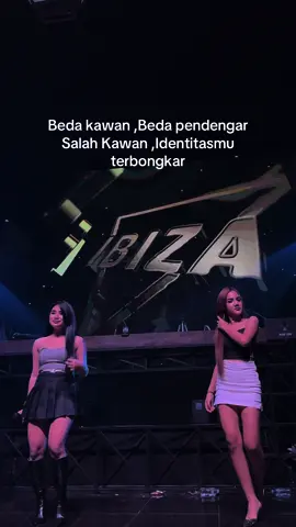 Betul tidak ini brothers? 😜#ibizasurabaya #fypシ゚ #funkotsurabaya #surabaya @Ibiza @dj dewi_onthemix @Mega @𝐈𝐂𝐇𝐀𝐂𝐇𝐄𝐋𝐋𝐎𝐖💎 