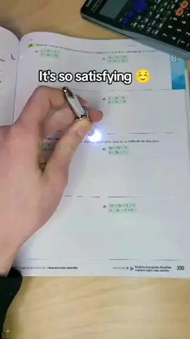 Isang napaka-decompressing panulat, gusto mo ba ito#led #finger #pen #gyro #spinning #gadget #techtok #desksetup