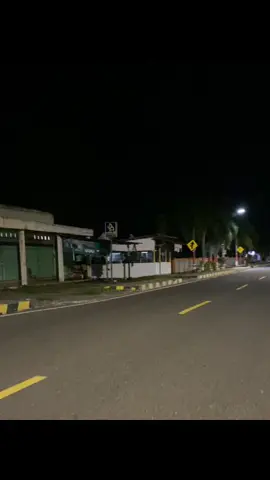 Curhat di sini aja ya:)#galaubrutal #lyrics #sadvibes 