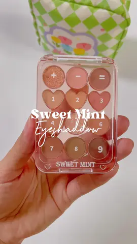 Bảng mắt 12 màu dễ thương rất dễ phối các phong cách. Bật mí em í chỉ 29k nha #sweetmint 