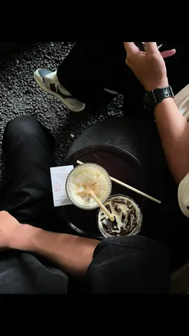 Mong rằng sau này. Sự chân thành không bị rẻ mạt, sự bao dung không bị lợi dụng, sự hiểu chuyện sẽ không thiệt thòi, những giọt nước mắt đêu là của hạnh phúc ..