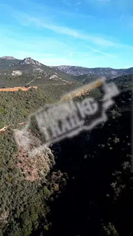 Ven a disfrutar de @madronatrail  Un evento con varias distancias en Fuencaliente (Ciudad Real , Castilla la Mancha) Distancia Maratón 32km(campeonato regional) Distancia 17km Senderista. Dos distancia  -12kms -18km -Dos carreras de niños.  SORTEOS PARA LOS PARTICIPANTES, BOLSA CORREDOR sport HG Y AVITUALLAMIENTOS TOP. Carreras de montaña por un paraje natural único. (Parque natural del Valle de Alcudia y Sierra Madrona). Días 14 y 15 de diciembre te esperamos 😉 🔝INSCRIPCIONES ABIERTAS 🔝 en: https://inscripciones.runningteam.es/carrera/madrona-trail #trailrunningespaña #trailrunninglife #trailrunning #comunidadtrail #ultratrailrunning #trail 