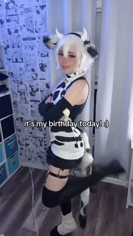 ate teen fr 🎂 #cosplay #cow #kemonomimi #cosplayer #cowprint #cowboy #feminineboy #femboy #mooimimo 