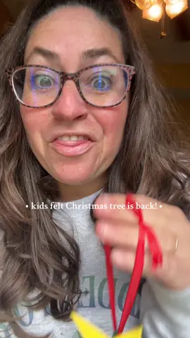 The felt christmas tree for kids is BACK!  Don't miss it again, this is the best price I've seen! 👀 #feltchristmastree #christmas #christmasdecor #christmastree #ohchristmastree #treedecorating #christmasdecorating #christmaswithkids #christmasfun #falldealsforyou #toddlermom #toddlermomlife #preschool #christmasactivities #tiktokshopholidayhaul #tiktokshopblackfriday #tiktokshopcybermonday #preschoolactivities 