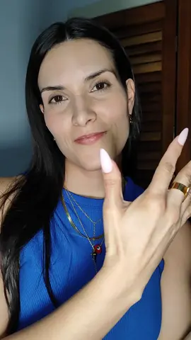 Nails 💅🏻 las has usado? #blogger #fashionmom #fashionstyle #style #nails #creatorsearchinsights 