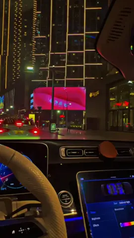 Again downtown Dubai ❤️❤️ #🖤🥀🖤 #foryoupage #foryou #akloxer #trendingvideo 