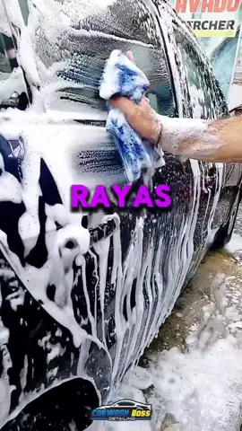 Sabes cuál es la importancia de la cantidad del champu al lavar tu carro ? El champú en punto nieve nos indica champú en gran cantidad lo que ayuda sustancialmente al cuidado de la pintura! #lavadodeautos #carwash #limpiezavehicular #cardetailing #puntonieve #lavadovehicular 