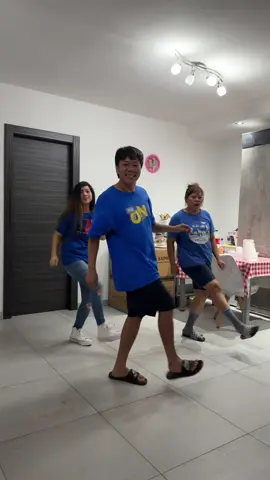 3gagsti 🤪at least naka kulay blue😅 3 M’S eme 😂. @Mha @Michael roy cruz #maltatiktok #malta🇲🇹 #foryourepage #fyp #pinoytiktok #foryoupage❤️❤️ #pinoytiktoker #vfamily #pilipinas #europe #european #malta 