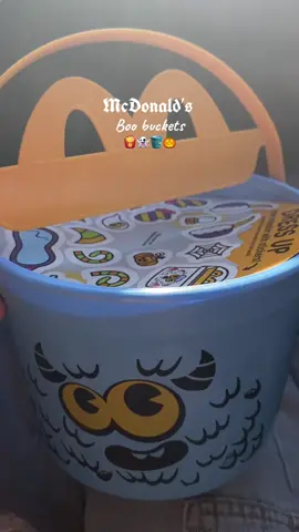 Only time i get excited for McDonald’s 😭😅🍟 #mcdonalds #mcdonaldshappymeal #boobuckets #happymeal #toddlermom #moms #halloweenhappymeals 