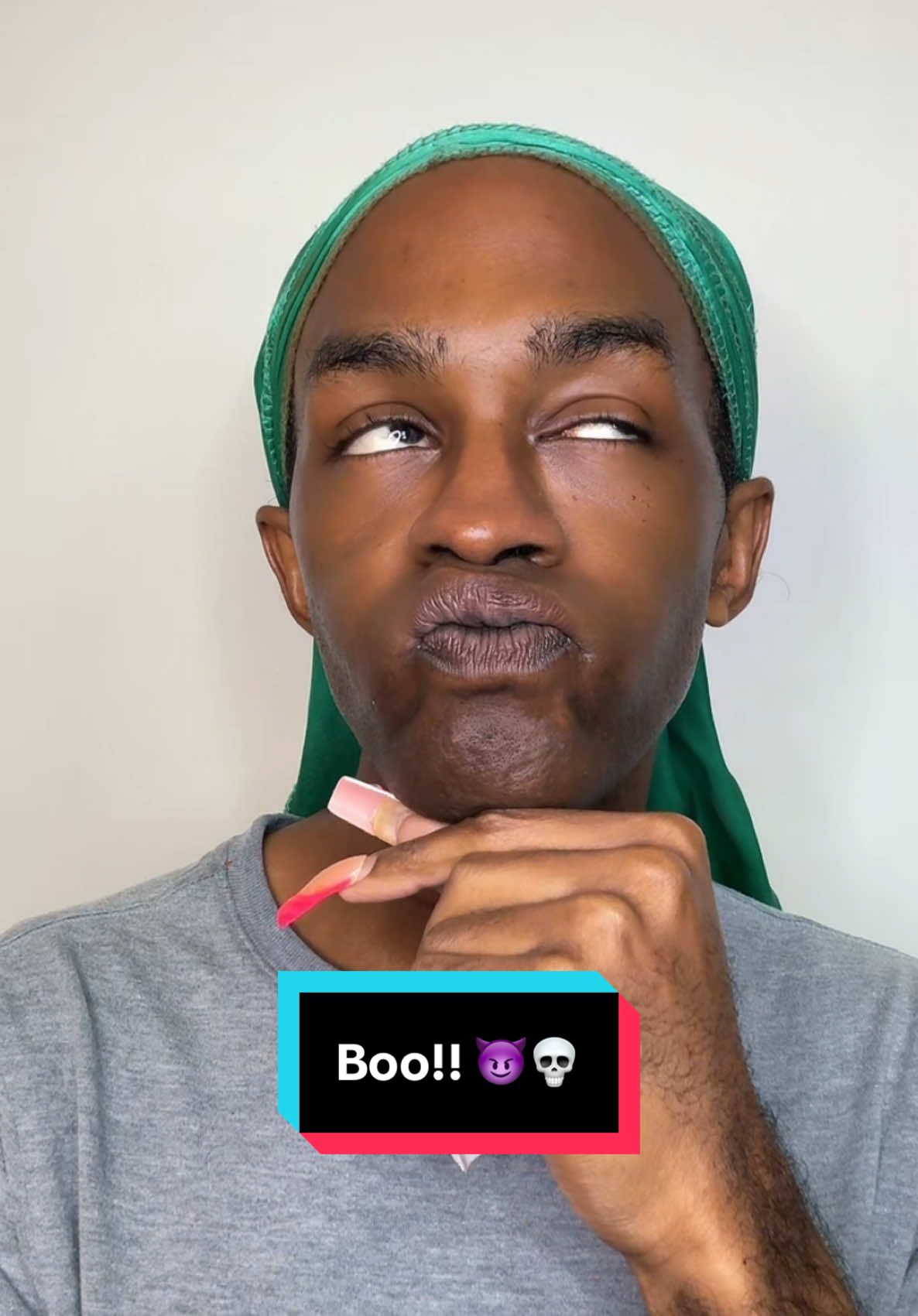 Boo!!! 😈💀 Feat brands: @ONE SIZE BEAUTY @LYS Beauty @Lashing Out Glam @Blend Bunny Cosmetics @Duckie Cosmetics @Anastasia Beverly Hills @Fenty Beauty @The Crayon Case @makeupbymario @Haus Labs by Lady Gaga @Benefit Cosmetics #sppokyszn #skull #halloweenlook #mua #fyp 