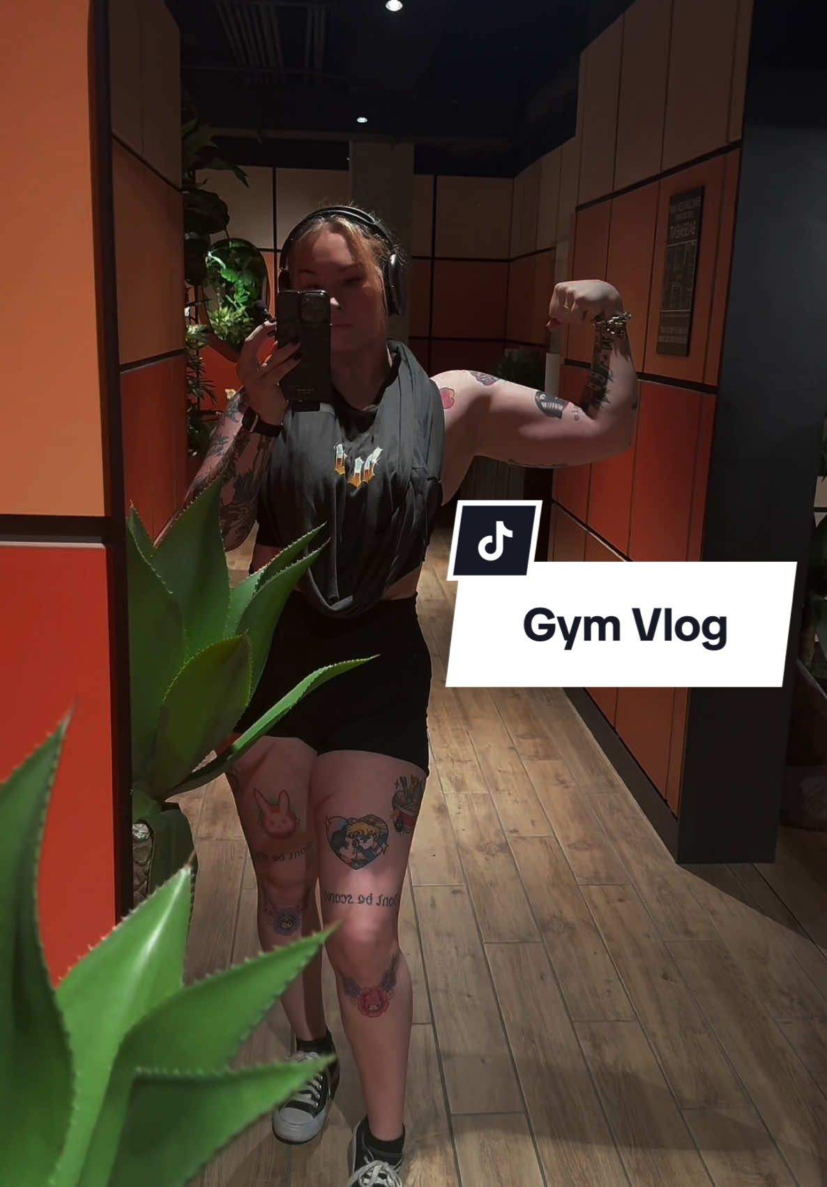 Replying to @Jacman012 getting it done- even on leave. Should I keep doing gym vlogs? 😤‼️ #army #usarmy #military #miltok #miltokcommunity #usmilitary #soldier #recruiting #recruiter #veteran #vet #armyveteran #gym #GymTok #gymrat #wegojim 