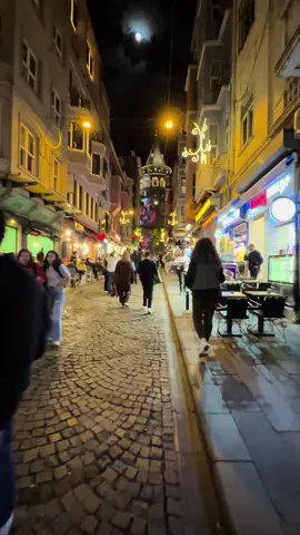 اجواء الليل في تقسيم غير🌃#taksim 