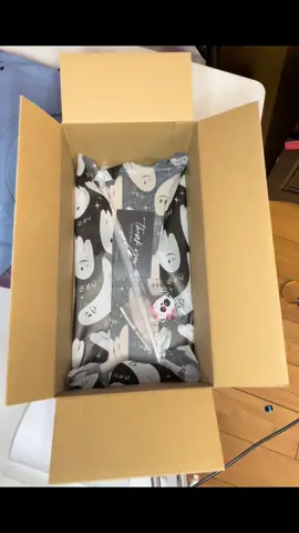 Last day to order Halloween Mystery Boxes is October 17th at 11:59pm. If you want one now is the time to get them! #halloween #spookyseason #basicbox #ttshop #tshirts #tumblers #mamalogg 