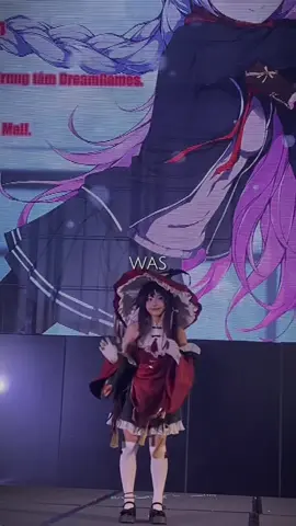 Phat sung dau tien #hutaowitch #hutaogenshinimpact #cosplay #GenshinImpact #xuhuong #festival 