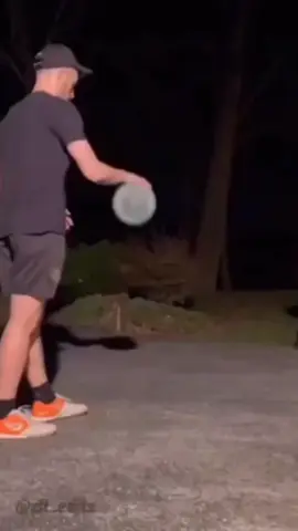 Reverse-Kicker Transitional Hooks for Social Media Videos