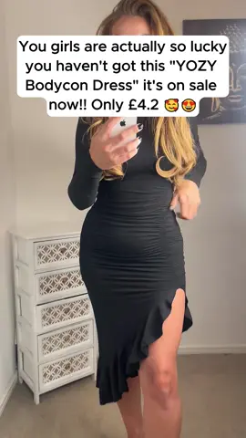I really really like it! Its so nice 😘 #bodycondress #dresses #@YOZY UK #Yozy #outfitinspo #autumn #autumnfashion #tiktokmademebuyit #affordablefashion #OOTD 