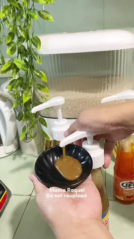 BUY HERE ▶️@Mama Raquel◀️ #bottlepump #kitchenfinds #saucepumphead #tiktokfinds 