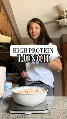 HIGH PROTEIN Chicken Salad! #chickensalad#fy#fyp#foryou#foryoupage#cannedchicken#highprotein#yum#simple#EasyRecipe#easy#