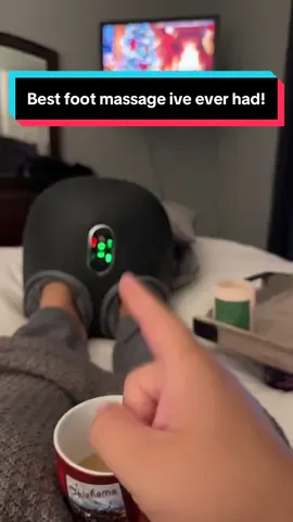 Say goodbye to sore feet! 🎁✨ This Nekteck foot massager is the ultimate way to relieve foot pain and makes for the perfect Christmas gift! Treat yourself or someone special! #nekteck #nekteckmassager #shiatsumassage #massage #massagetherapy #footmassage #footpain #painrelief #FootCare #HolidayGift #tiktokshopcybermonday #tiktokshopblackfriday #tiktokshopholidayhaul #tiktokmademebuyit #christmasgifts 
