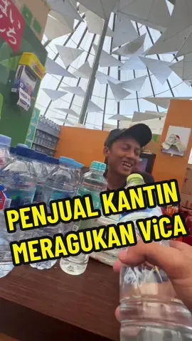 Replying to @rannaa Penetrasi di salah satu fakultas Universitas Indonesia, malah langsung ditolak🥹 #airmineral #warung #kantin #viral #fyp  