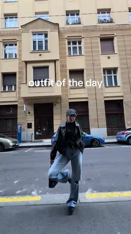 Thomas Shelby who?  #OOTD #fashiontiktok #fitcheck #fallfashion #outfitoftheday #fashioninspo #StreetStyle #budapest #budapestgirl 