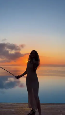 Sheeran - Perfect  @Angsana Corfu Resort & Spa  . . . #ViOLiNiA #musician #perfect #edsheeran #violincover #violinistingermany #violinmusic