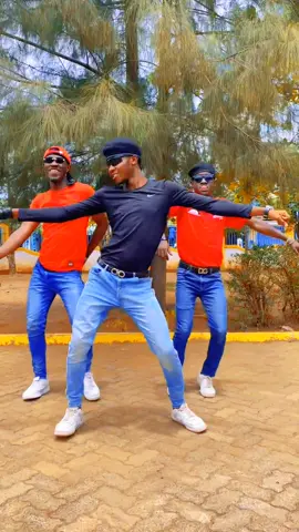 smooth..♥️♥️💯..crazy over you🔥💯 easy with the boys@Thee Don @Mr Vibe #otilebrown #otilebrownchallenge  #mapenzihisia #kenyanmusic #kenyantiktok🇰🇪 #kenyandancers #dancechallenge #danceislife #dancer #fypp #fypp 