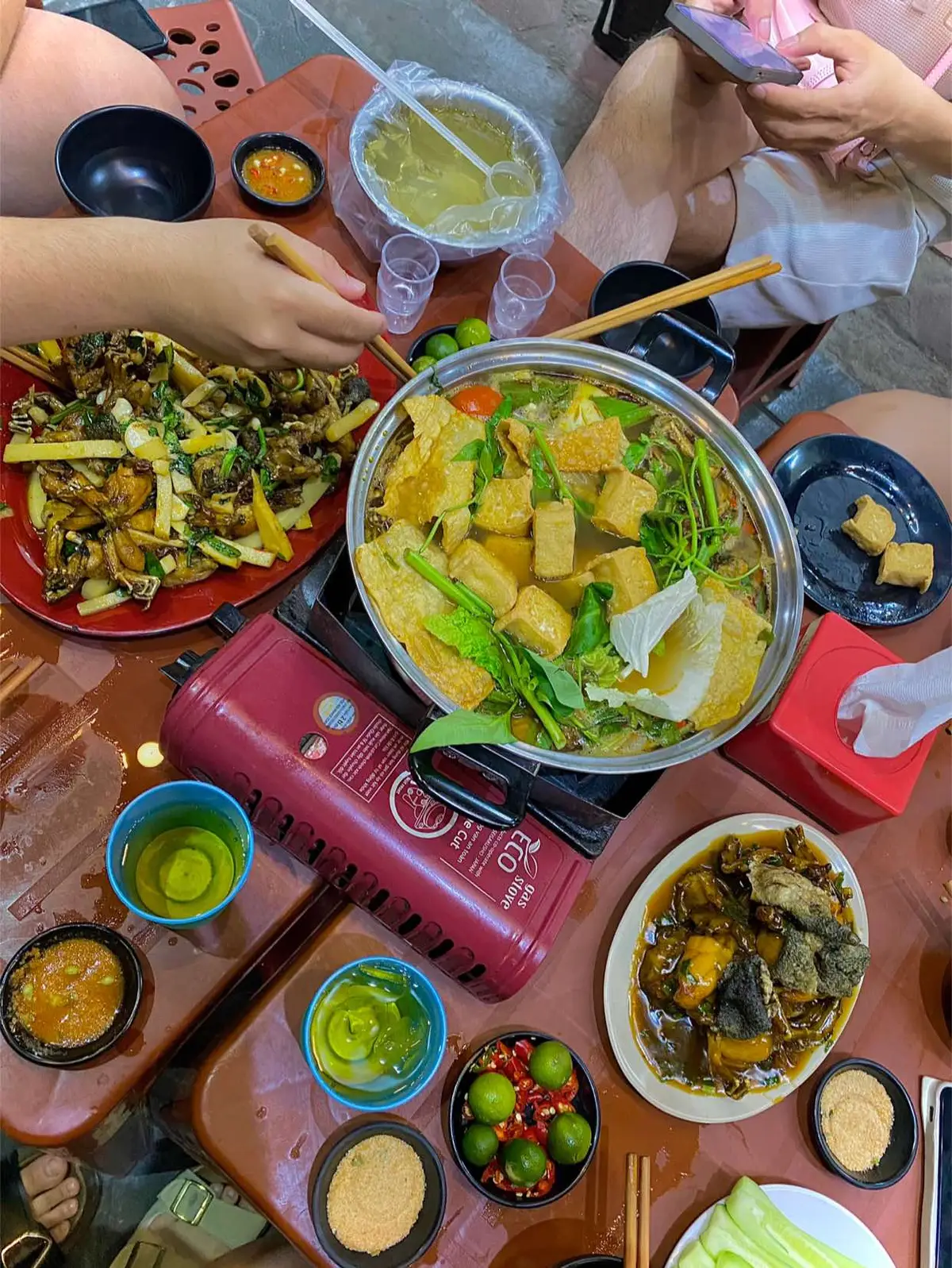 Nhưng phải đúng ý emmmm #nauancungtiktok #LearnOnTikTok #an #nauan #xuhuong #trending #lauechmangcay #mỳcay #búnbohuế 