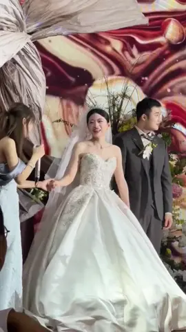 Hãy chăm sóc cô gái của tôi thật tốt nhé❤️ #yangg #中国人 #douyin #yang #couple #bestfriend #wedding 