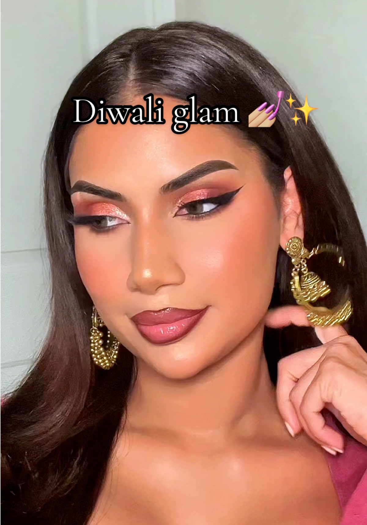 Diwali glam 💅🏼✨ @Maybelline NY @NYX Cosmetics Canada @Amazon Canada @L’Oréal Paris  ❤️ Products used: Maybelline Superstay skin tint 310 Maybelline Sunkisser blush “06 city sizzle”  Maybelline Firework mascara NYX Shine Loud lip colour “born to hustle” NYX Shine loud Lip pencil “make a statement” NYX eyeliner pencil & epic ink eyeliner in “black” L'Oréal Paris shadow stick 118 cloudy rose  Maybelline Build a Brow 260 deep brown  L'Oréal Paris Setting spray #Diwali #Maybelline #Nyxcosmetics  #Lorealparis 