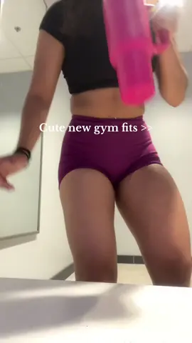 new shorts i loveee😍😍😍.                 #gymoutfits #gymfit #trend #parati #OOTD 
