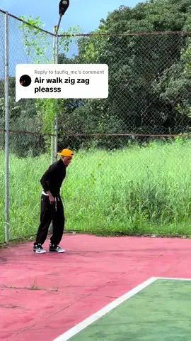 Replying to @taufiq_mc running zigzag on air walk 💪😤🔥🔥 #fyp #foryou #viral #trending #tutorial #tutorials #air #walk 