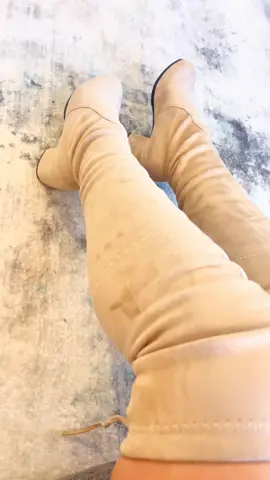 De mis favoritas! ☺️ #boots #womenboots #womensboots #falloutfits #fallboots #winterboots #botas #botasaltas #mujerbotas #botasaltasdetacon #botasdemujer #botasparamujer #SpookyBeauty #overthekneeboots #womenoutfit #CreatorBoostCamp  #botasmujer #overthekneeboots #Overtheknee  #GlitzGlamGhouls #TreasureFinds #AutumnFashion #CostumeCraze #wintershoes #womenshoes #shoes #highboots #highsockboots #heeledboots #fallaesthetic   #FashionistaFaves #fallfashion 