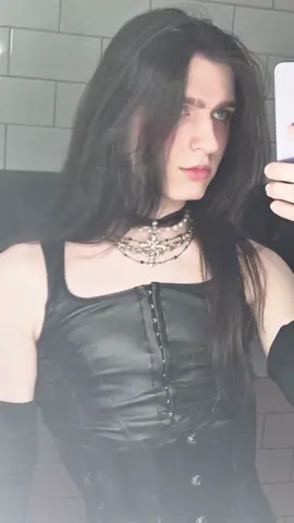 I don't want your desire #longhairmen #androgyny #fashion #emo #model #modelling #modeltiktok 