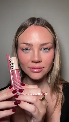 your lips but better is the key to looking like you got lip fillers.  @essence cosmetics my choice  @DIBSBEAUTY effortless pink #makeup #beauty #fy #fyp #lipcombo #lipliner #lipgloss 