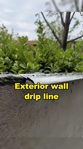 Exterior wall drip line #tightenoutercorners #closeup #trim #trims #metaltrims #tiletrim #buildingmaterials #harmercoverings #aleadtrend #aleadhome #highendcustom #highendbuildingmaterial #highendbuildingmaterials #highendprojects #newtrendmaterial #newtrendmaterials #latestdesignmaterials #latestdesignmaterial #designelements #designelement #populardesign #populardesigns 