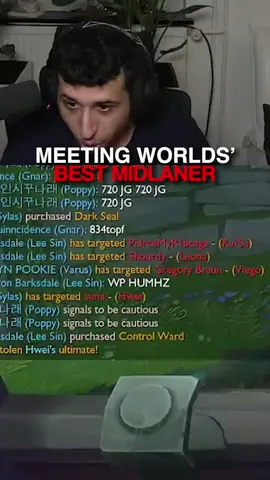 MEETING WORLDS’ BEST MIDLANER 😱 #fyp #leagueoflegends #cultclips 