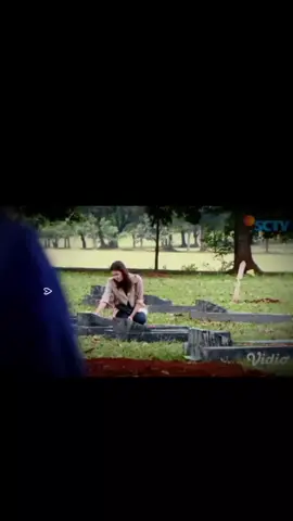 seorang ayah bisa melakukan apapun untuk putri nya, tapi ketika seorang ayah melihat putrinya sayang pada ayah tirinya itu sakit dari pada ayah kandung nya 🥺❤ #fypシ゚viral #abcxyz #bukuharianseorangistri #sctvsinetron #naufalaksana #nanabuana #teukuryan #zoeabbasjackson 