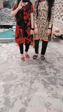 Attitude Ki Kya zarorat Hai 😎🌍🙈 logo Ko Jalanay K liye hum dono bheeny kafi Hai na 👩‍❤️‍👩❤️✅ #toppergirlofficial #dontunderreviewmyvideo #viewsproblem #foryou #fyp #tiktokplzviralmyvideo #whytiktokunderviewmyvideos😭😭😭 #unfreezemyaccaunt🙏🙏🙏 #toppergirlofficial #plzunfreezmyaccuont #fypシ 