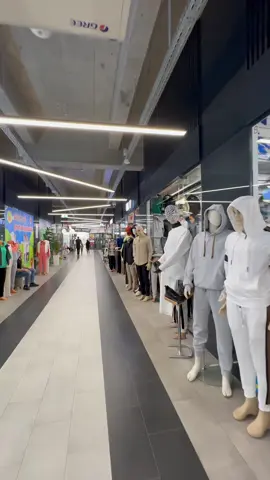 Încălțăminte confortabilă în magazinul nostru din Centrul Comercial Aleea Castanilor! 👟 📍Șoseaua Olteniței 83B, Berceni, sector 4, București  📞 +40 770 928 347  📧 castani@eumarket.ro #încălțăminte #bucuresti #berceni #shopping #viral #fashion 