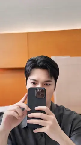 #leeminho_이민호 #songhyekyo송 #minoz #minkyocouple #minkyo #kdrama #hallyustar 