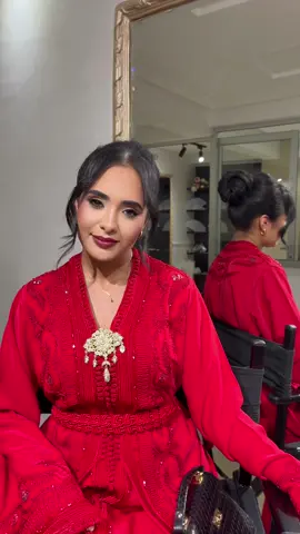 🌹Guest makeup & hairstyle #fypシ゚viral #viral #makeupartistkenitra #makeupartistrabat #rabat #morroco #kenitra #makeupartist #moroccanwedding #bridalmakeup 