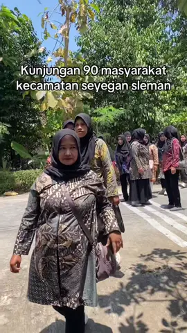 Berbagi ilmu tentang pengolahan sampah   #sampahplastik #daurulang #zerowaste #bisniskreatif #wisataedukasi #recycle 