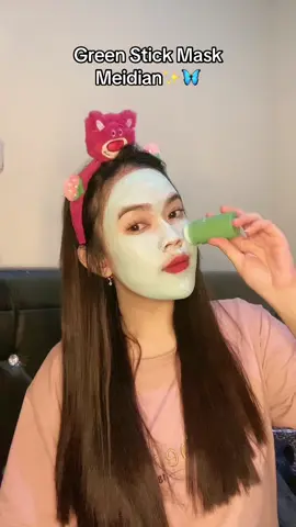 Green Mask Stuck Meidian / MaskerStik Komedo Greentea Original berfungsi untuk mencerahkan kulit, menghilangkan komedo, mengangkat sel kulit mati & mengurangi minyak berlebih sekaligus menghilangkan jerawat!! Tunggu apalagi buruan stok sebanyak-banyaknya!!! #fyp #claymask #maskergreentea #greenteaclaymask #maskstickgreentea #maskerwajah #kulitputih #skincareroutine #meidian #claymask #maskstick #fyp #masukberanda #banyakco #terlaris #trendingvideo #fypシ゚viral #fypage 