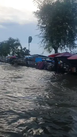 Đặc sản quận 7 , cảnh  này thật quen thuộc 🏊🏻‍♀️ 🚣🏻‍♀️😱😩  #quan7 #quận7mưa #quận7 #ngập #ngập_hết_đường #ngậpđường #thuytrieu #thủytriều #triềucường #trieucuong #canhnaythatquenthuoc #cảnhnàythậtquenthuộc #dacsan #dacsanvietnam #dacsanquan7 #đặcsản #đặcsảnviệtnam #đặcsảnquận7 #CapCut #xuhuong #xuhuongtiktok #xuhuong2024 #xuhuongtiktok2024 #trend #trending #trendingvideo #trendingsong #trendingtiktok #trend2024 #trending2024 #trendingvideo2024 #trendingsong2024 #trendingtiktok2024 #thinhhanh #thinhhanhtiktok #thinhhanhxuhuong #thinhhanhtrend #thinhhanh2024 #thinhhanhuhuong2024 #thinhhanhtrend2024 #tiktok #tiktokviral #tiktoknews #tiktokgiaitri #tiktoker #tiktok2024 #tiktokvira|2024 #tiktokviralvideo #tiktokviraltrending #tiktokviralvideo2024 #tiktokviraltrending2024 #tiktoknews2024 #tiktokgiaitri2024 #tiktoker2024 #2024 #2024tiktok #2024trends #2024❤😍 #xuhướng #xuhướngtiktok #xuhướngtiktok2024 #xuhướng2024 #thịnhhành #thịnhhànhtiktok #thịnhhành2024 #thịnhhànhxuhướng #thịnhhànhtiktok2024 #thịnhhànhxuhướng2024 #thịnhhànhtrend #thịnhhànhtrend2024 #katenguyen1701998 #diepthao1719 #diepthao171998 #nhatrangreview🌊🌴 