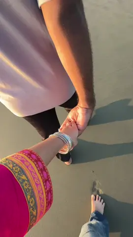 👣 #foryoupage #foryou #couplegoals #Love #💗 #seabeach #unfrezzmyaccount 