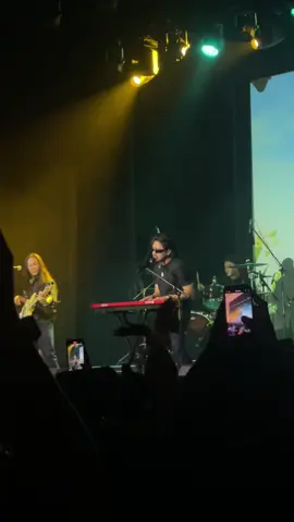 A night of unforgettable music with John Chamling Rai. ❣️❣️❣️ #johnchamlingrai #transitionalert #concert #live  #❣️❣️ #🌸 #fypageシ #lovedit #maya @Tribal Rain 