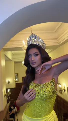 Love this dress ✨ #KetutPermataJuliastrid #MissCosmo 